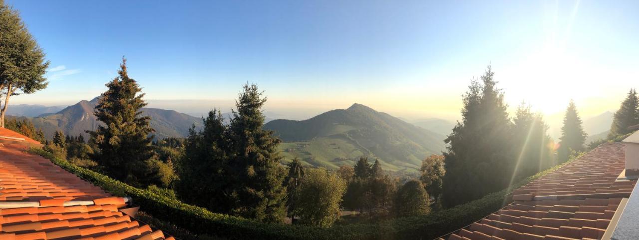 Апартаменти Panorama 1200, In The Heart Of The San Fermo Hills Adrara San Rocco Екстер'єр фото
