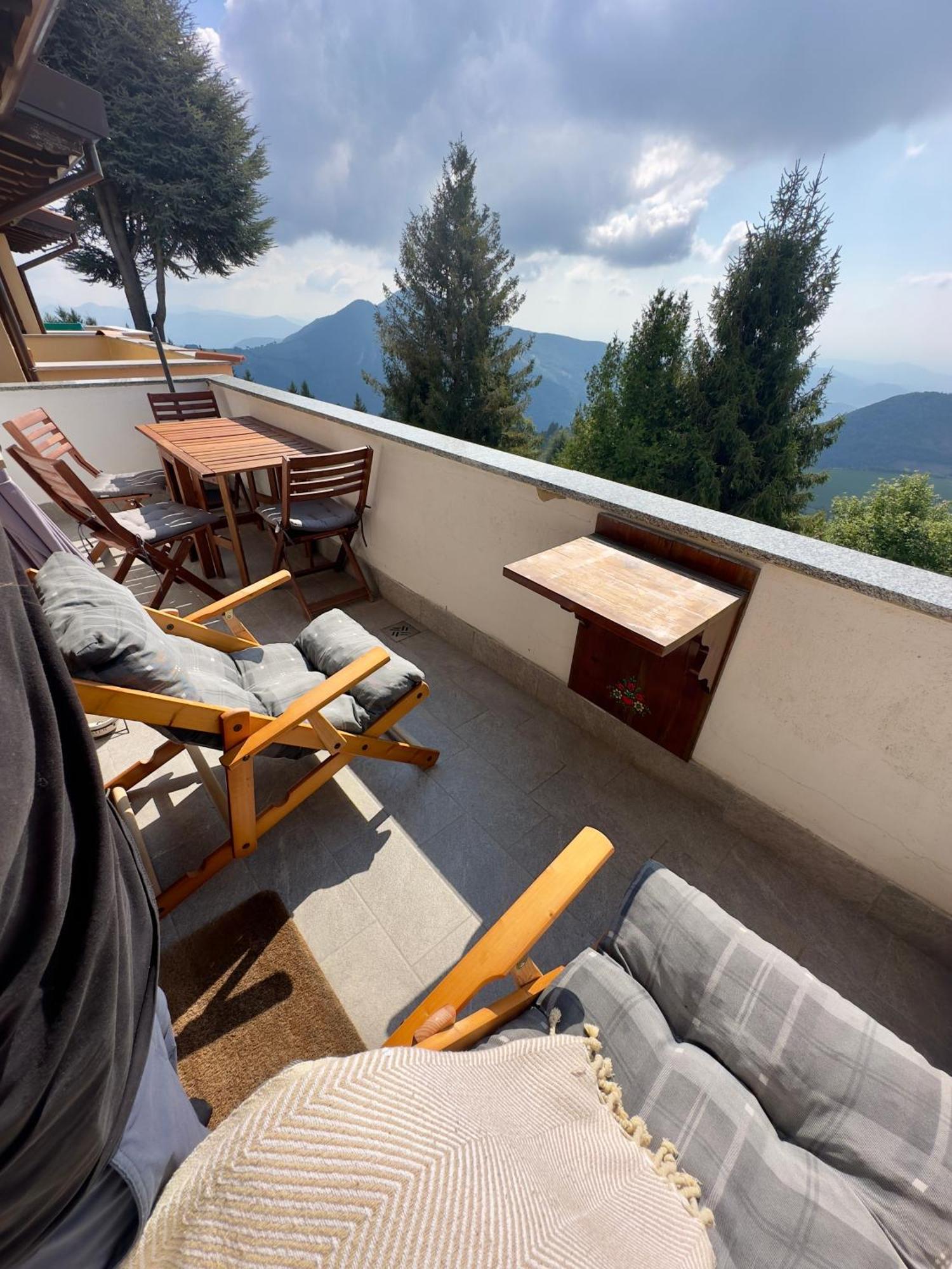 Апартаменти Panorama 1200, In The Heart Of The San Fermo Hills Adrara San Rocco Екстер'єр фото
